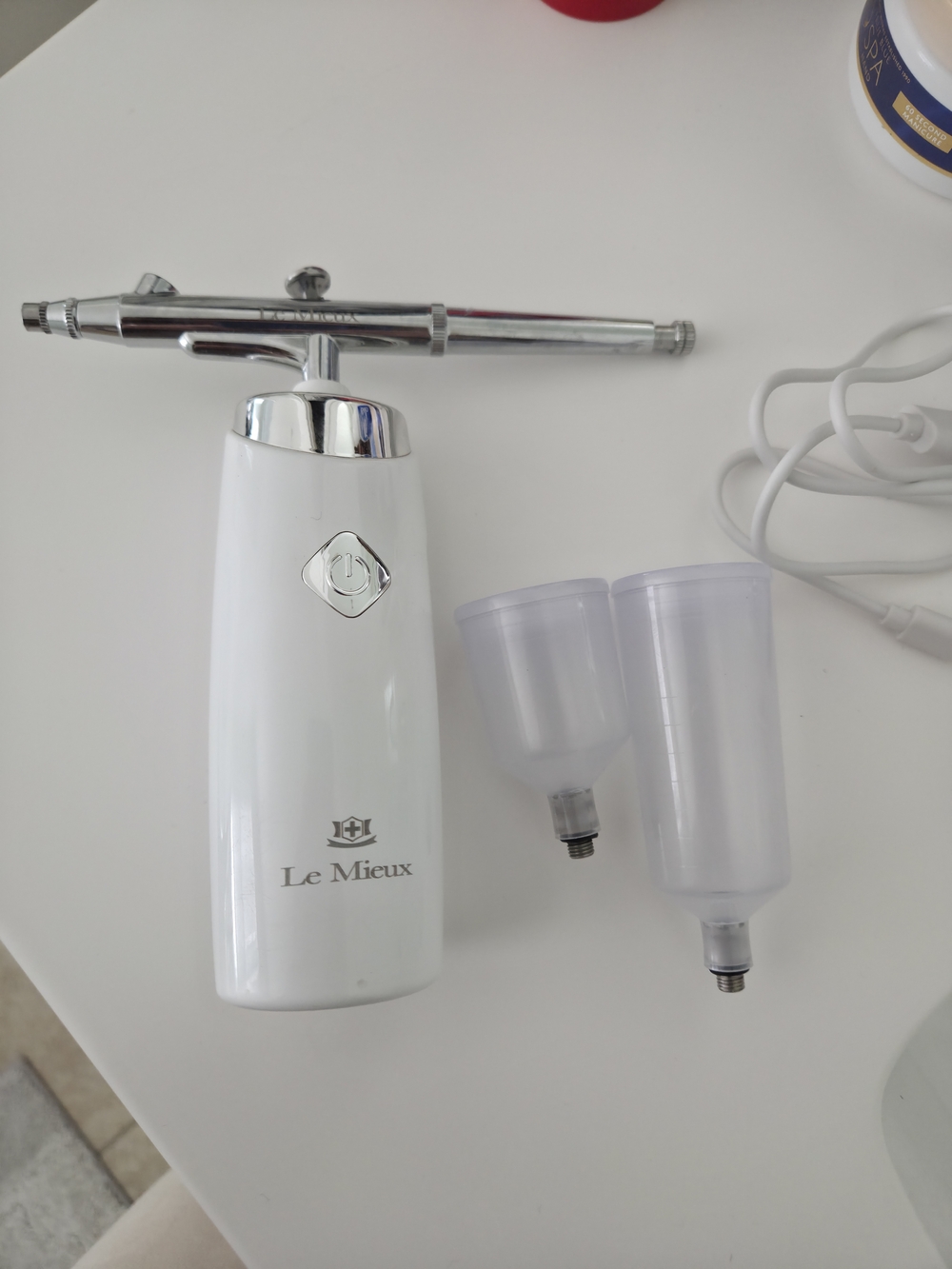 Le Mieux Ionized Oxygen Infuser